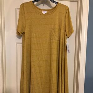 LuLaRoe Medium Mustard Carly NWT
